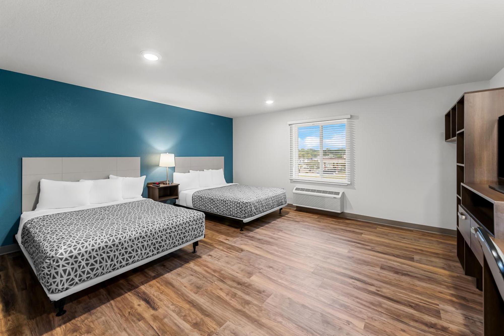 Woodspring Suites Kansas City Airport Ngoại thất bức ảnh