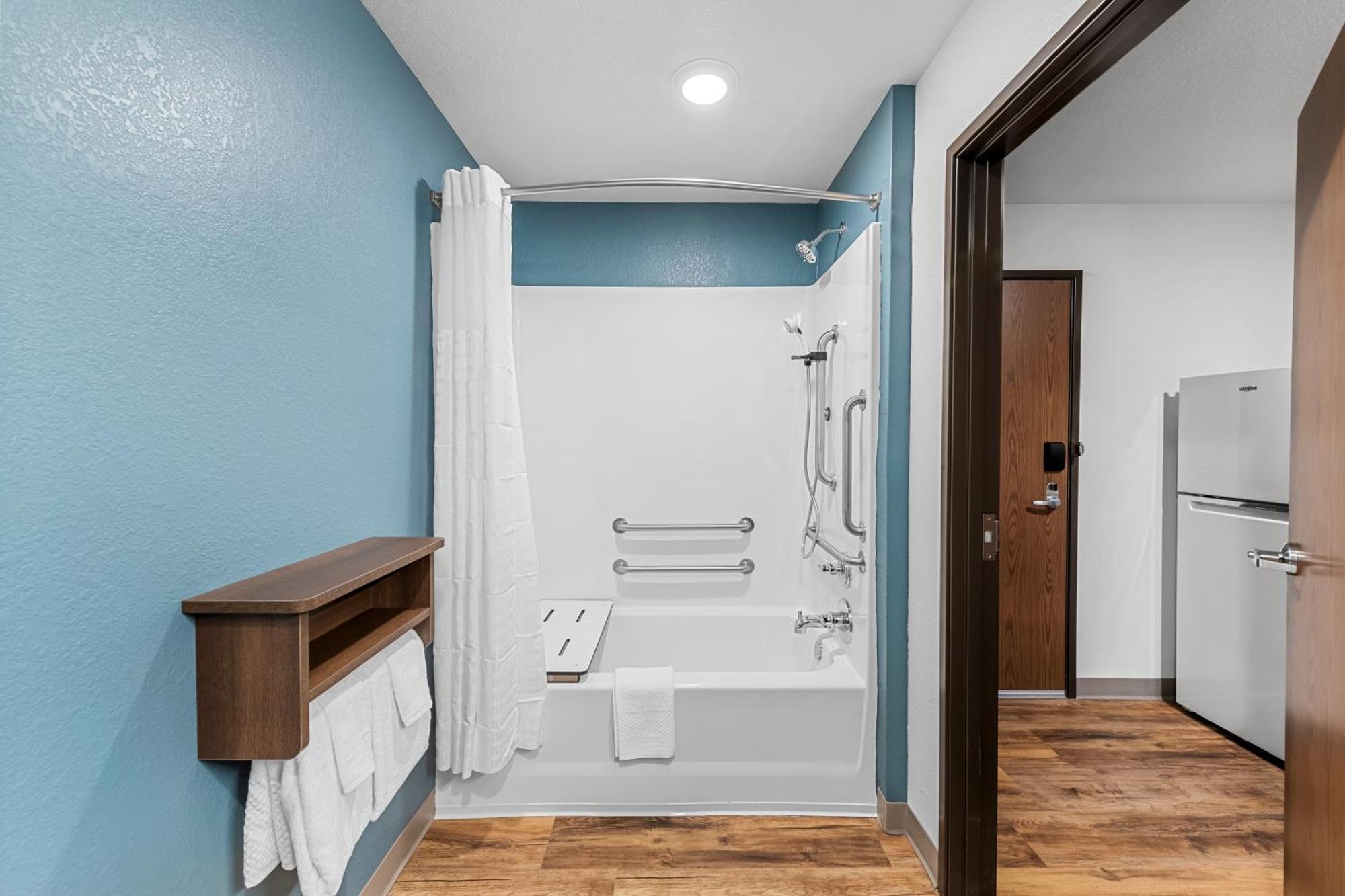 Woodspring Suites Kansas City Airport Ngoại thất bức ảnh