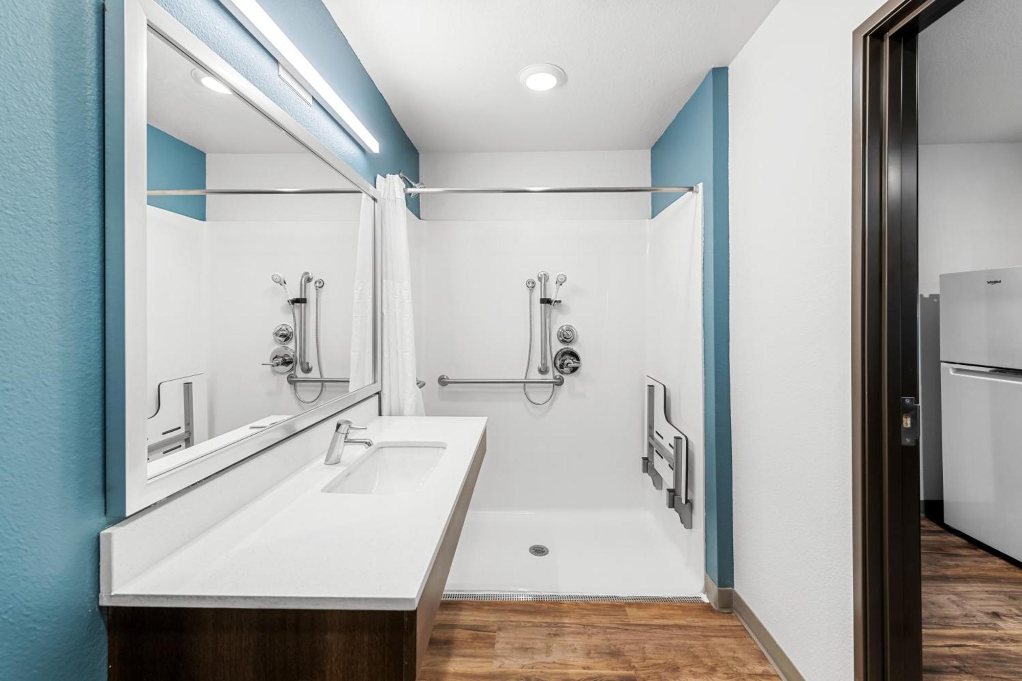 Woodspring Suites Kansas City Airport Ngoại thất bức ảnh
